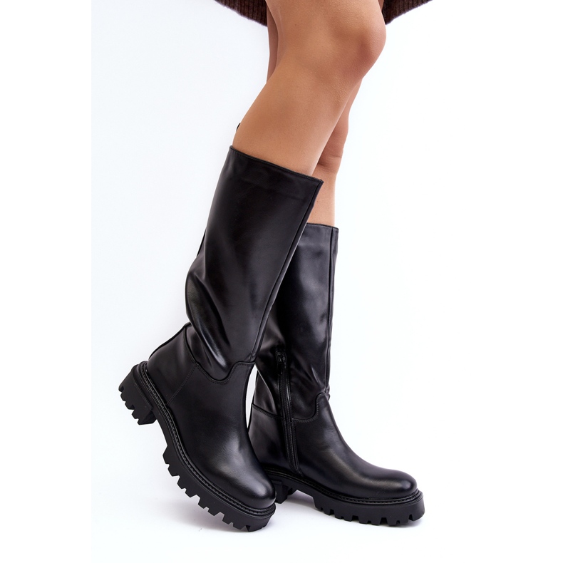 Flache Slip-On-Stiefel bis zur Wadenmitte, Schwarz Eamantha 1