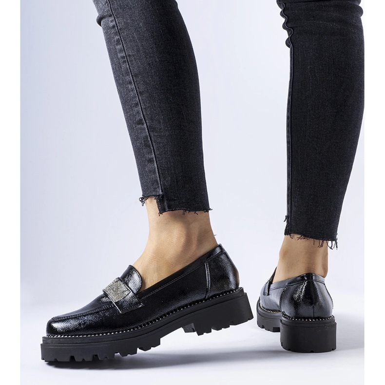 Schwarze Lack-Fecteau-Loafer 1