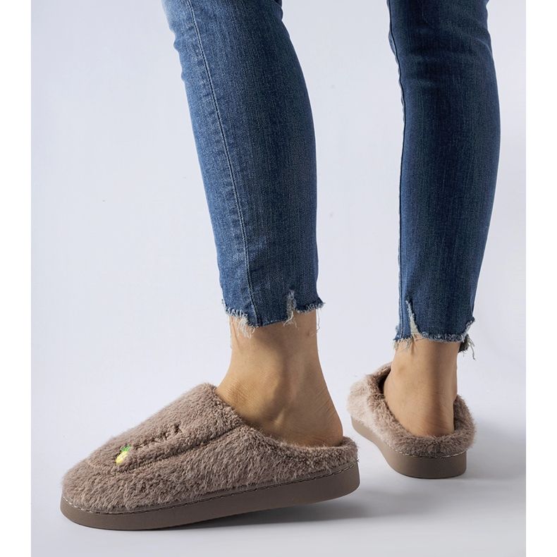 Braune warme Collinsville-Hausschuhe 1