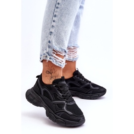 Schwarze Sportschuhe für Damen 1