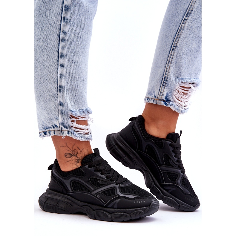 Schwarze Sportschuhe für Damen 2