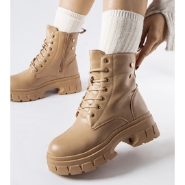 Beige Arbeiterstiefel mit dickerer Melicucca-Sohle 1