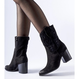 Karino Cowboystiefel aus schwarzem Wildleder 2