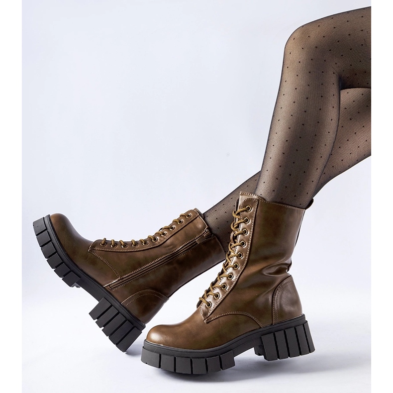 Braune klassische Pedraza-Arbeiter 1