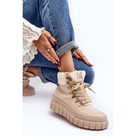 Isolierte Trapperstiefel mit dicker Sohle, hellbeige Ralotta 1