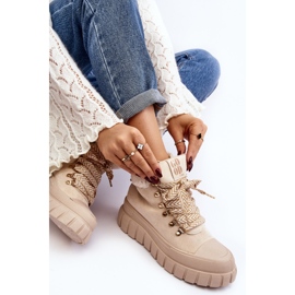 Isolierte Trapperstiefel mit dicker Sohle, hellbeige Ralotta 2