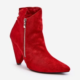 Lu Boo Rote asymmetrische Stiefeletten mit hohem Absatz 1
