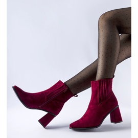 Burgunderfarbene Stiefeletten mit quadratischer Spitze von Pastina rot 2