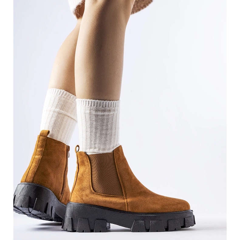 Braune Halbschuhe mit massiver Willo-Sohle 1