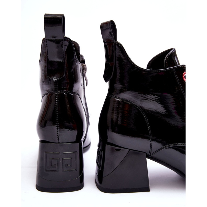 Niedrige Schnürstiefeletten aus Lackleder S.Barski MR870-66 Schwarz 3