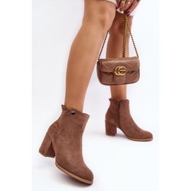 Damen-Stiefeletten aus Wildleder mit hohem Absatz in Braun von Selela 5