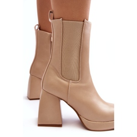 Frauenstiefel auf Plattform und Absätzen Beige 3