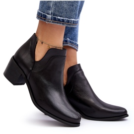Lederstiefeletten mit ausgeschnittenen High Heels in Schwarz von Dalros 10