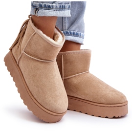 Frauenschnee -Stiefel auf einer massiven Plattform mit Fransen beige 5