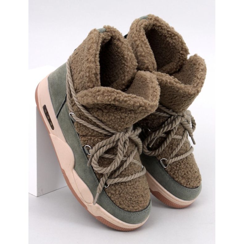 Remal Green isolierte Schneestiefel grün 1