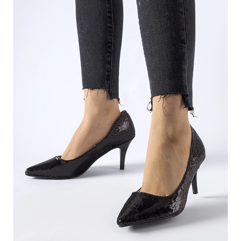 Schwarze Ernesto-Pumps mit hohen Absätzen und Pailletten 1