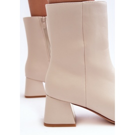 Hochhackige Stiefeletten mit Verzierung, hellbeige Adinah 1
