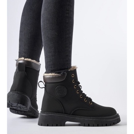 Schwarze isolierte Medole-Stiefel 1