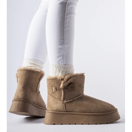 Braune isolierte Schneestiefel mit Ronco-Knopf 1