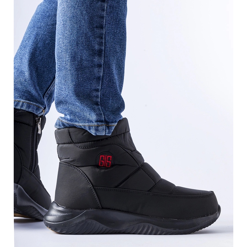 Schwarze, kurze, isolierte Schneestiefel von Chesnut 1