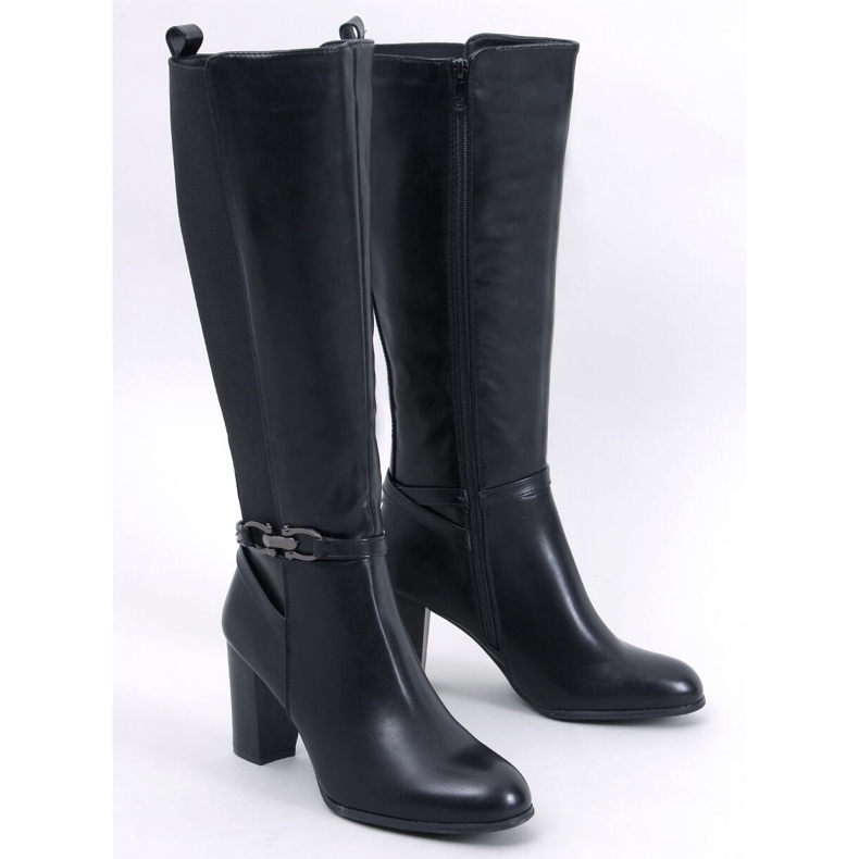 Klassische schwarze Milss-Stiefel mit hohen Absätzen 1