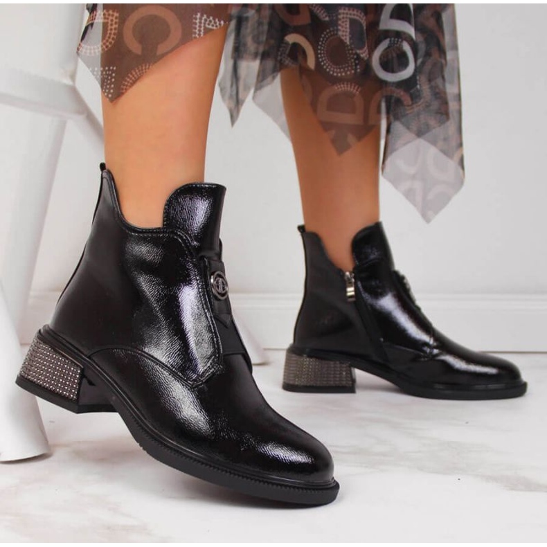 Filippo W PAW256 schwarze Stiefeletten mit Zierblock 2