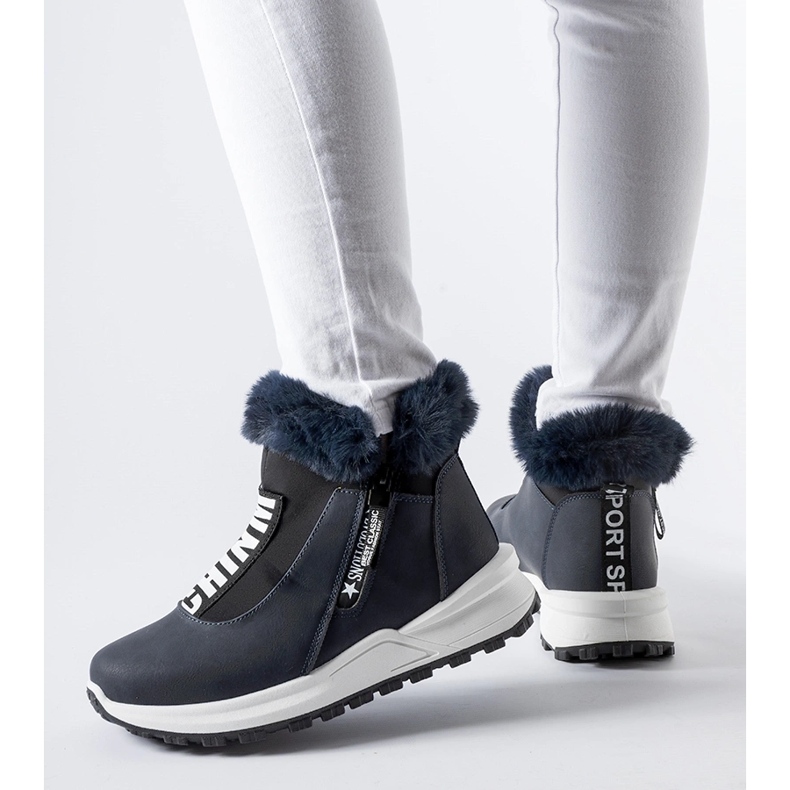 Marineblaue isolierte High-Top-Sneaker von Oneglia 1