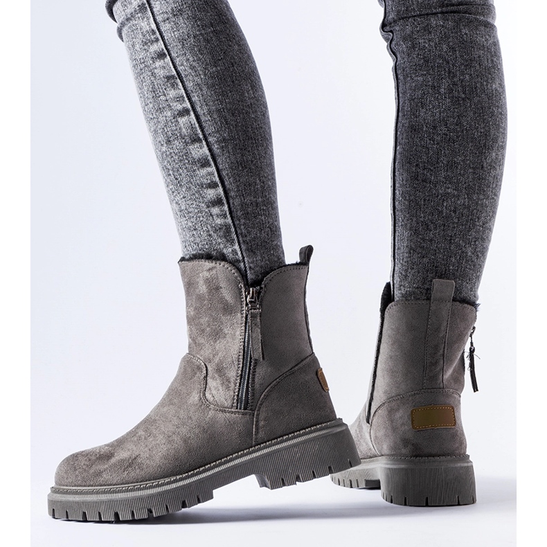 Graue isolierte klassische Tesoriero-Stiefeletten 1