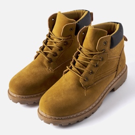 Klassische braune Herrenstiefel von Petrelle 1