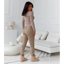 Beige isolierte kurze Schneestiefel von Menaggio 1