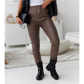 Schwarze Stiefeletten mit dekorativer Brembo-Steppung 2