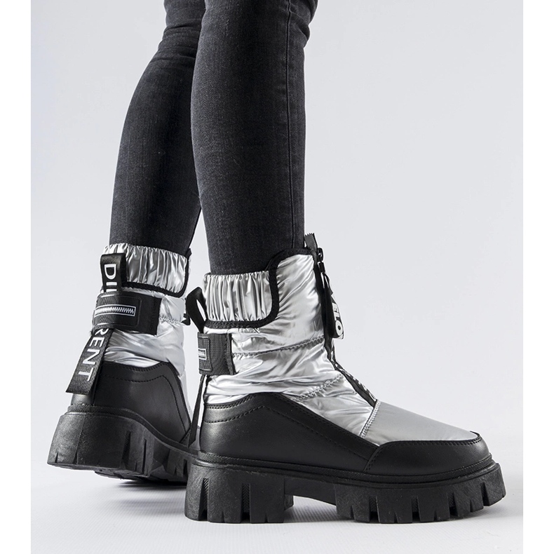 Isolierte Schneestiefel von Moorhead in Silber und Schwarz 1