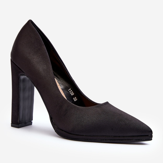 Schwarze Piatti-Pumps mit hohem Absatz 2