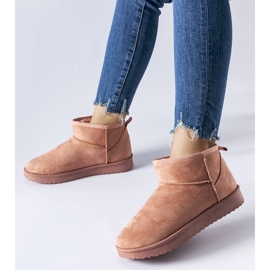 Rosa Guglielma isolierte kurze Schneestiefel schwarz 1