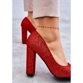 Glänzend glitzernde rote High-Heel-Pumps 3
