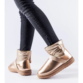 Braune glänzende kurze Schneestiefel von Delaune 1