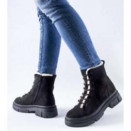 Schwarze, isolierte Stiefeletten aus Chamblee-Öko-Wildleder 1