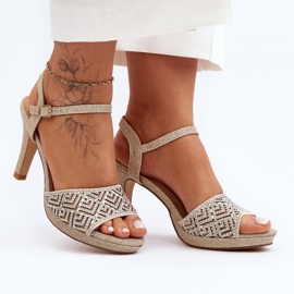 Verzierte High Heel Sandalen D&amp;A MR1038-44 Gold golden 1