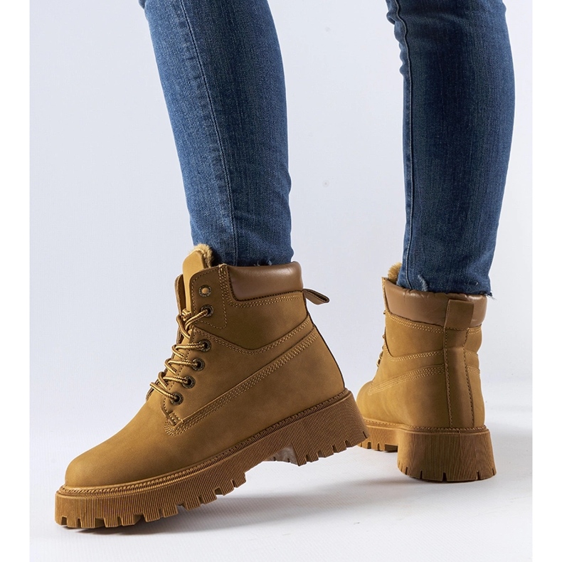 Braune klassische isolierte Hector-Arbeiter 1