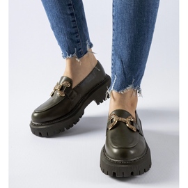 Grüne Mokassins, verziert mit Uzzone-Strasssteinen 1