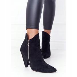 Asymmetrische Stiefel mit hohem Absatz Lu Boo Schwarz 2