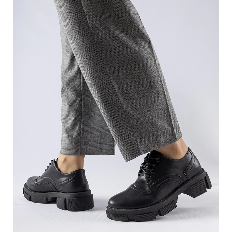 Schwarze Schnürschuhe von Piazzetta 1