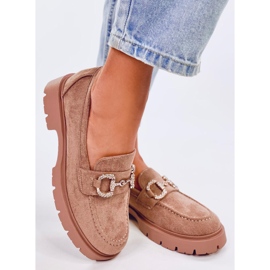 Karins Mokassins aus khakifarbenem Wildleder mit Schnalle beige 2