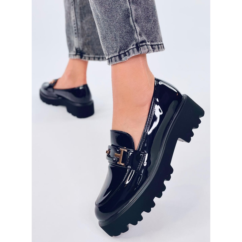 Manff Mokassins aus schwarzem Lackleder 2