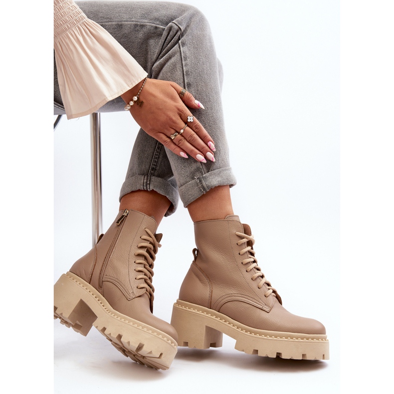 Zazoo 3413 Damen-Arbeiterstiefeletten aus Leder mit massiven hohen Absätzen, Beige 1