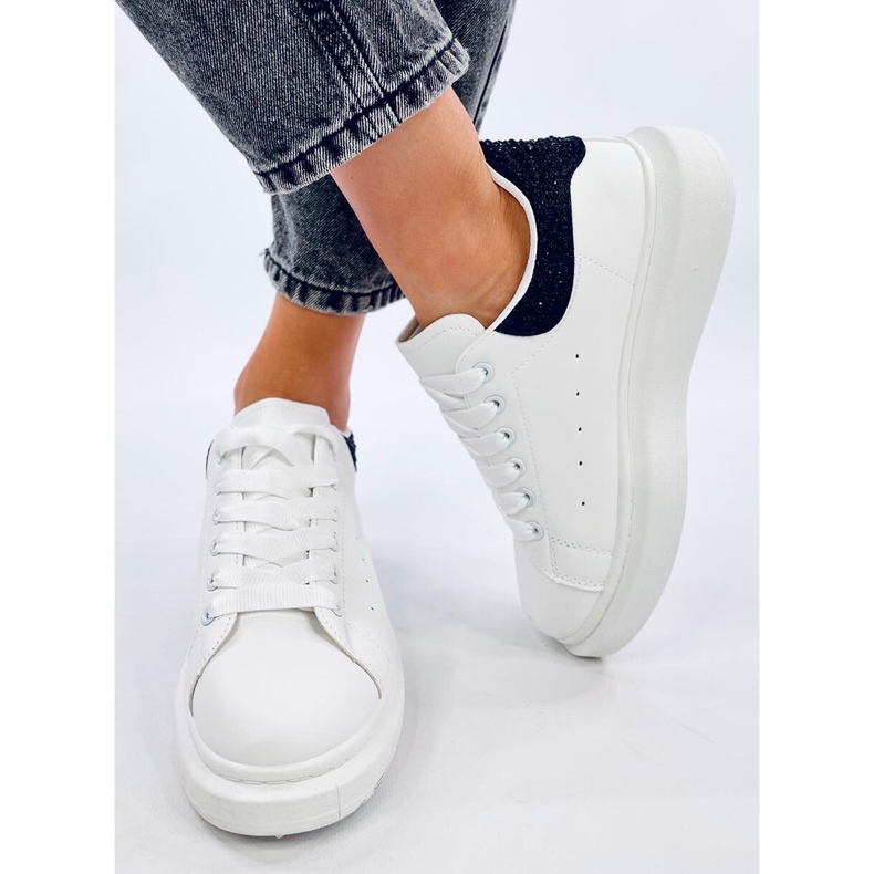 Parkss WEISS/SCHWARZ Plateau-Sneaker mit Strasssteinen weiß 1