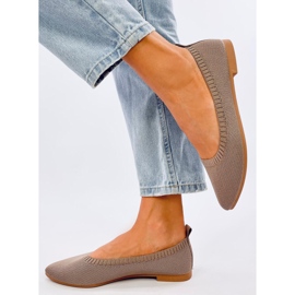 Kreiss Khaki durchbrochene Ballerinas braun 1