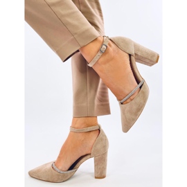 Ingrid Khaki-Pumps mit hohen Absätzen und Strasssteinen beige 2