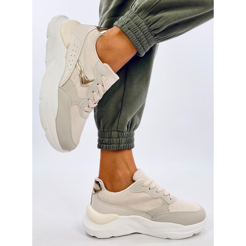 Clervie Beige Keilsneaker 2