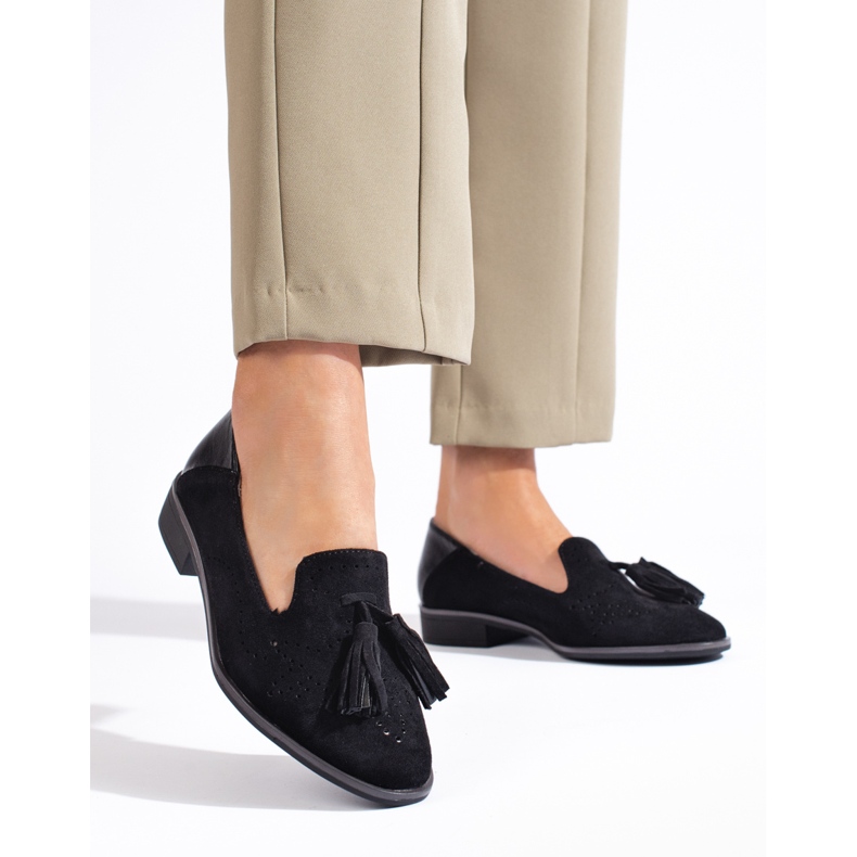 Durchbrochene Daszyński-Mokassins aus schwarzem Wildleder 2